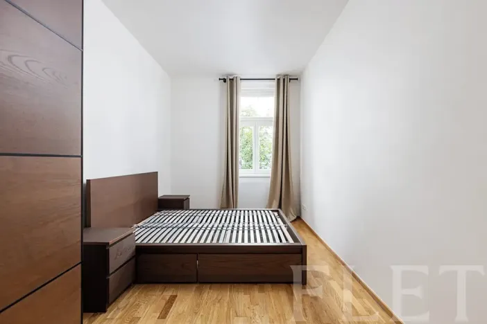 Pronájem bytu 2+kk, Praha - Libeň, Lihovarská, 43 m2