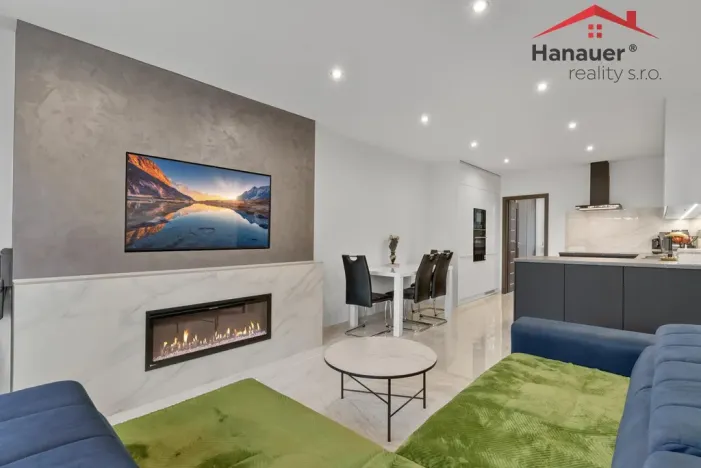 Prodej bytu 4+kk, Česká Kamenice, 5. května, 78 m2