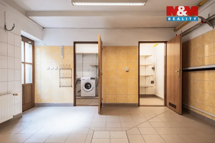 Pronájem rodinného domu, Říčany, Želivská, 232 m2