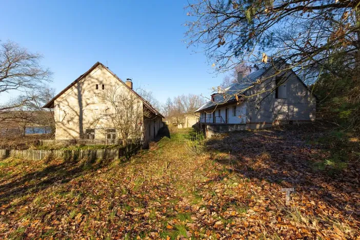 Prodej pozemku pro bydlení, Vrchotovy Janovice, 157355 m2