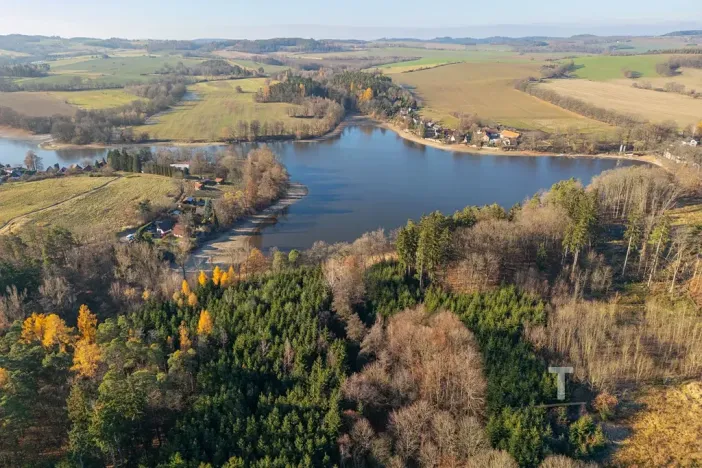 Prodej pozemku pro bydlení, Vrchotovy Janovice, 157355 m2
