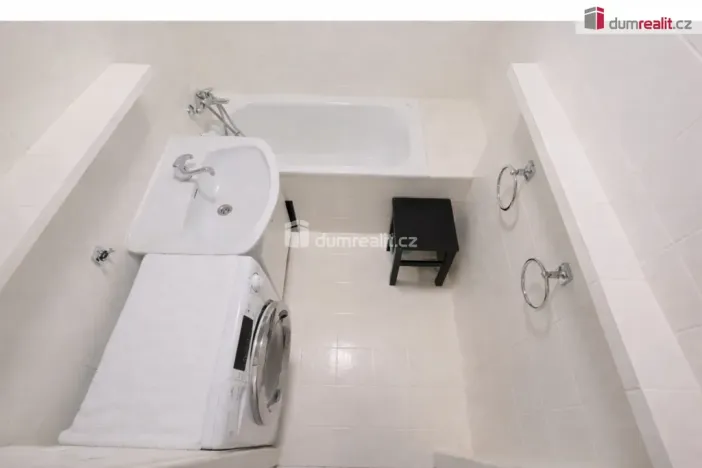 Pronájem bytu 2+kk, Praha - Smíchov, Pod Hybšmankou, 38 m2