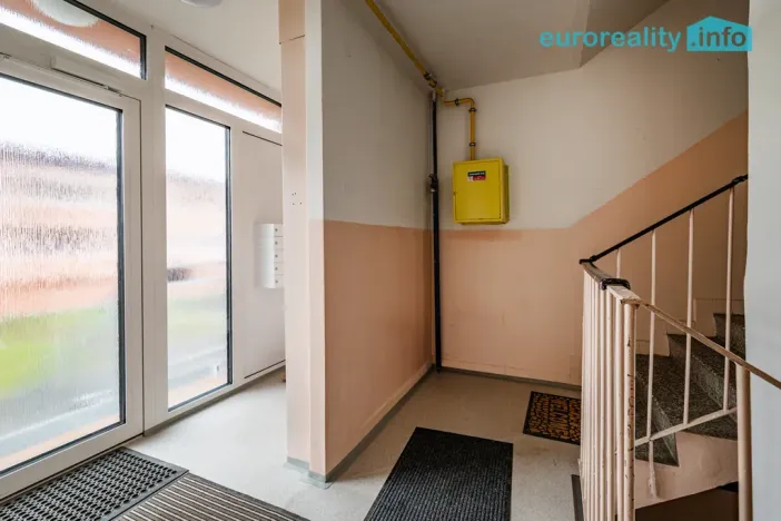 Prodej bytu 3+1, Chodský Újezd, 78 m2