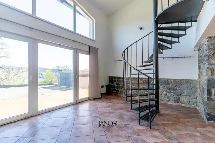 Pronájem bytu 2+kk, Brno, Rakovecká, 74 m2