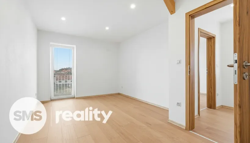 Pronájem bytu 5+1, Trnava, 95 m2