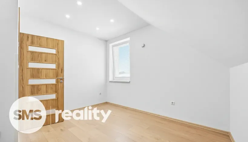 Pronájem bytu 5+1, Trnava, 95 m2