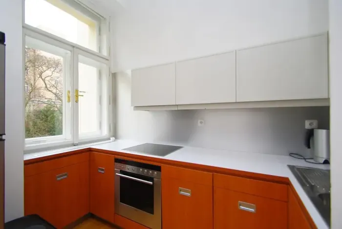 Pronájem bytu 2+kk, Praha - Vinohrady, Korunní, 60 m2