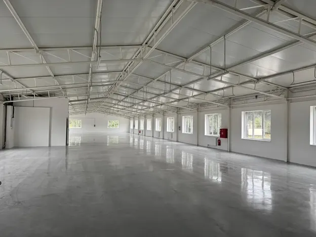 Pronájem skladu, Ostrov, 330 m2