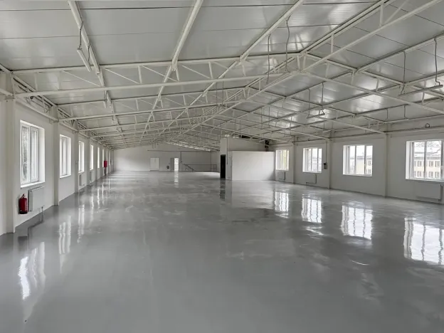 Pronájem skladu, Ostrov, 130 m2