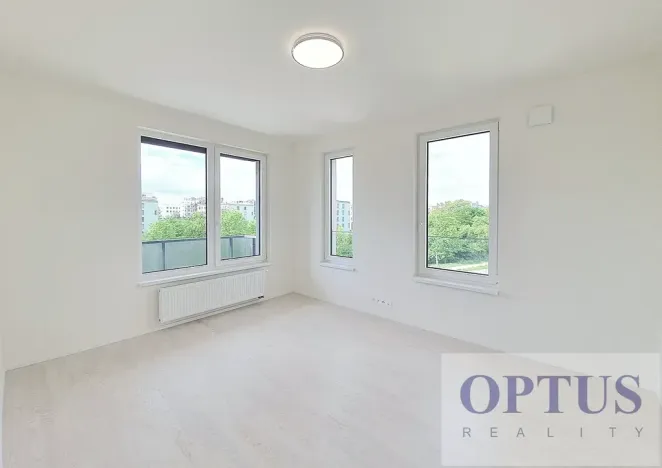 Pronájem bytu 3+kk, Praha - Hloubětín, Waltariho, 73 m2