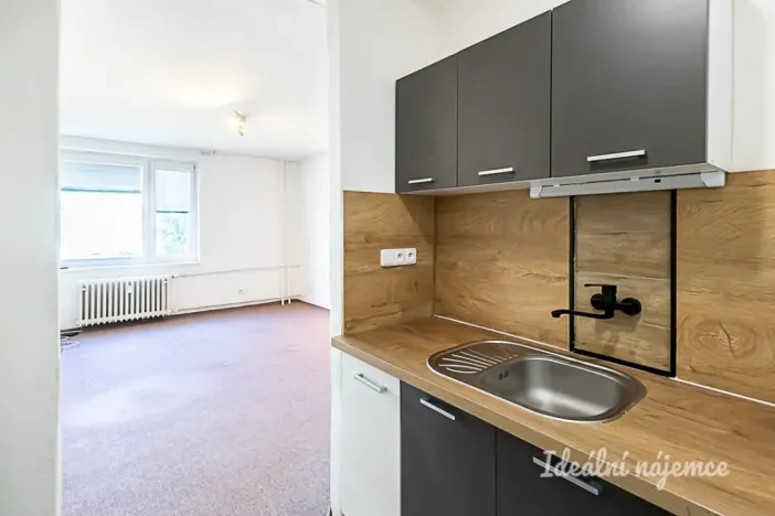 Pronájem bytu 2+kk, Praha - Hostivař, Záveská, 38 m2