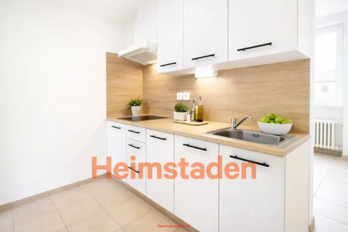 Pronájem bytu 1+kk, Havířov - Město, Sadová, 32 m2
