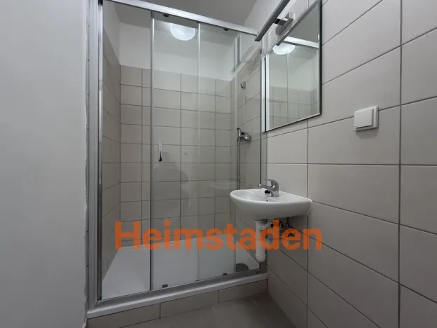 Pronájem bytu 1+kk, Ostrava - Poruba, Francouzská, 28 m2