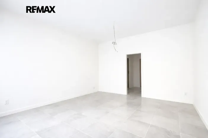 Pronájem obchodního prostoru, Praha - Vinohrady, Budečská, 78 m2