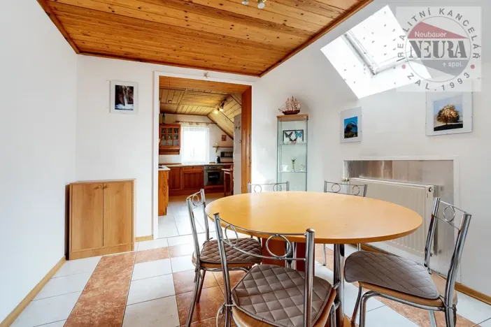 Prodej rodinného domu, Praha - Kbely, Benecká, 180 m2