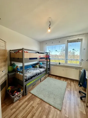 Prodej bytu 3+1, Veselí nad Lužnicí, Blatské sídliště, 78 m2