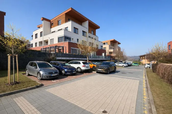 Pronájem bytu 1+kk, Praha - Velká Chuchle, Mrkosova, 36 m2