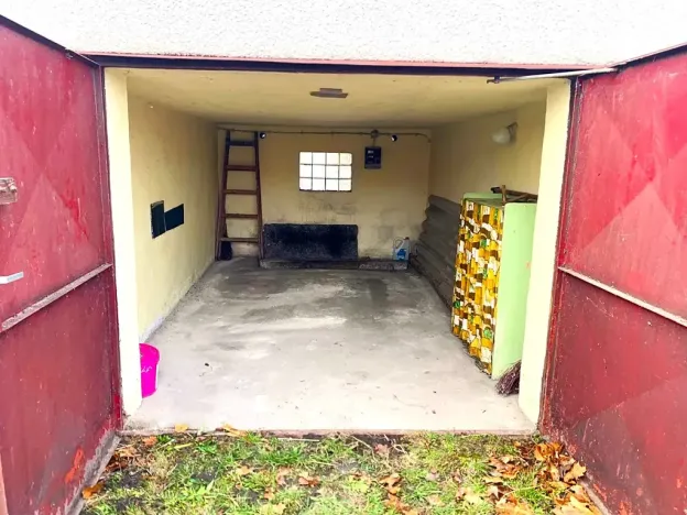 Prodej garáže, Strakonice, Podsrpenská, 17 m2