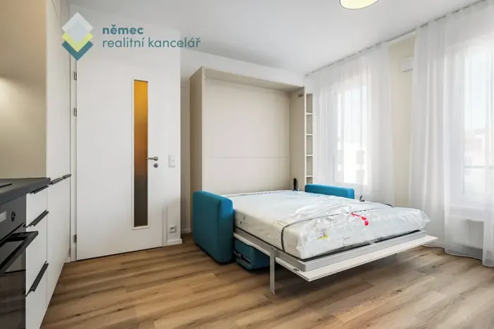 Pronájem bytu 1+kk, Praha - Kamýk, Hodkovická, 30 m2