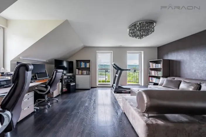 Prodej rodinného domu, Mníšek pod Brdy, Na Vyhlídce, 346 m2