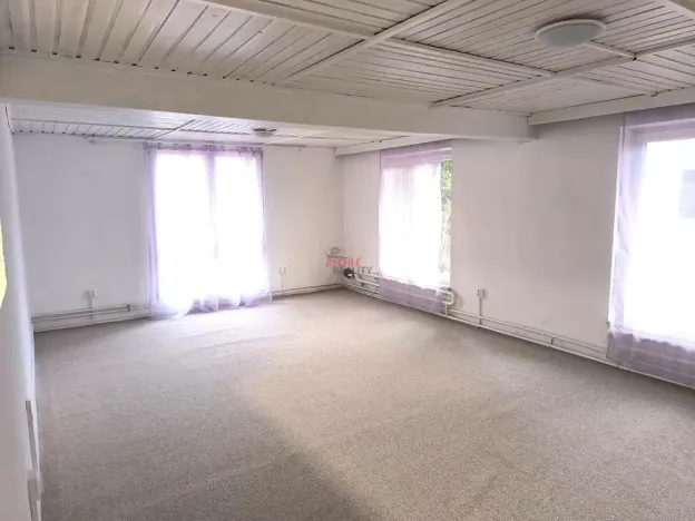 Pronájem bytu 2+1, Rožnov pod Radhoštěm, Pod Chlacholovem, 85 m2