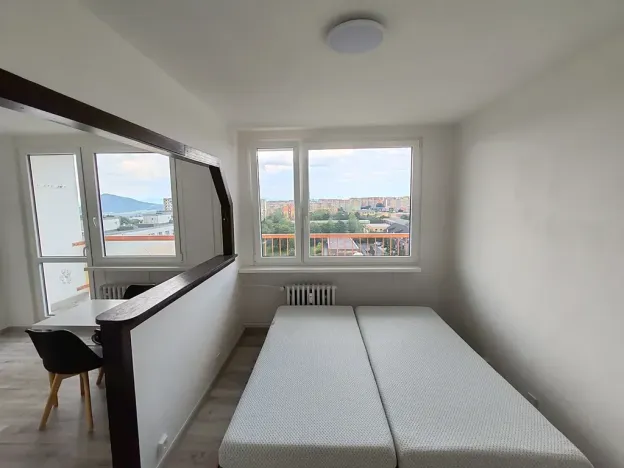 Pronájem bytu 1+1, Most, Růžová, 40 m2