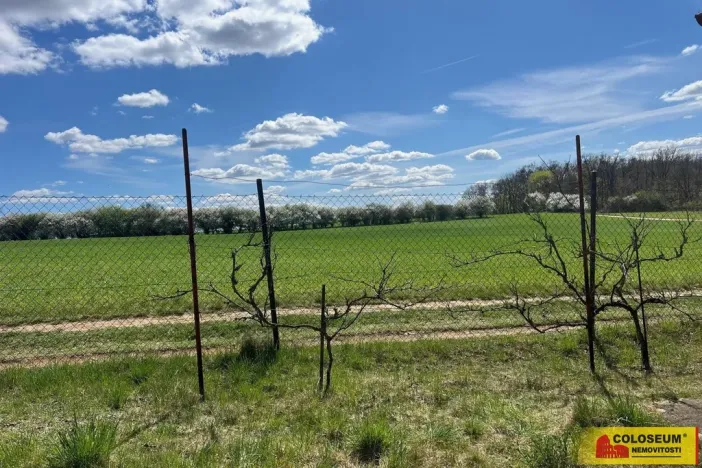 Prodej zahrady, Ostopovice, 409 m2