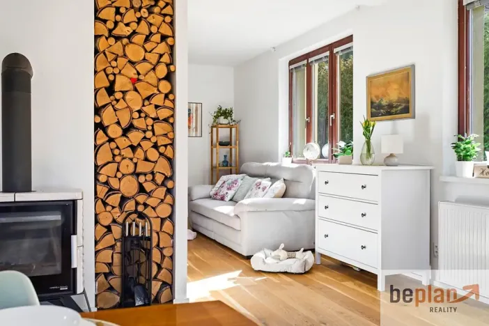 Prodej rodinného domu, Kamenice, Lomená, 161 m2