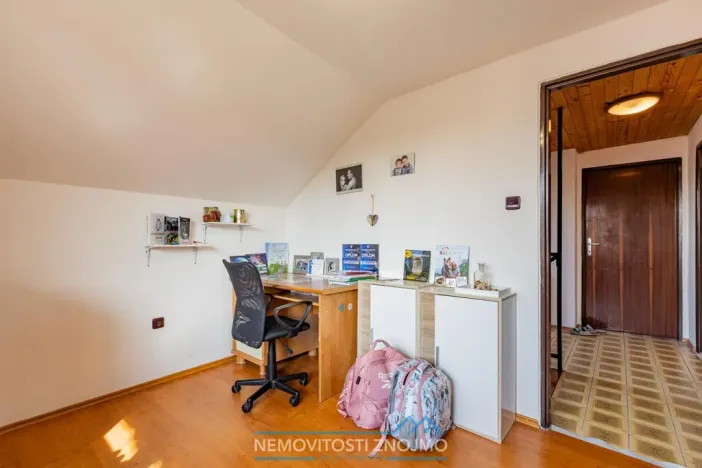 Prodej rodinného domu, Božice, 141 m2