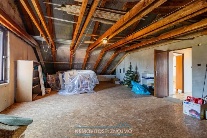 Prodej rodinného domu, Božice, 141 m2