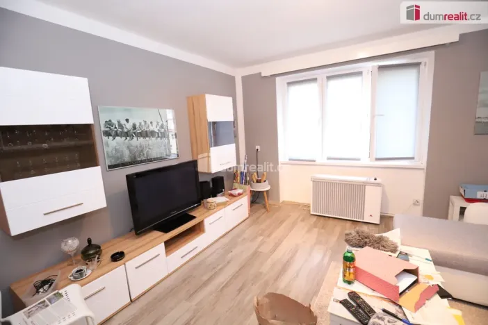 Prodej bytu 2+1, Cheb, Valdštejnova, 68 m2