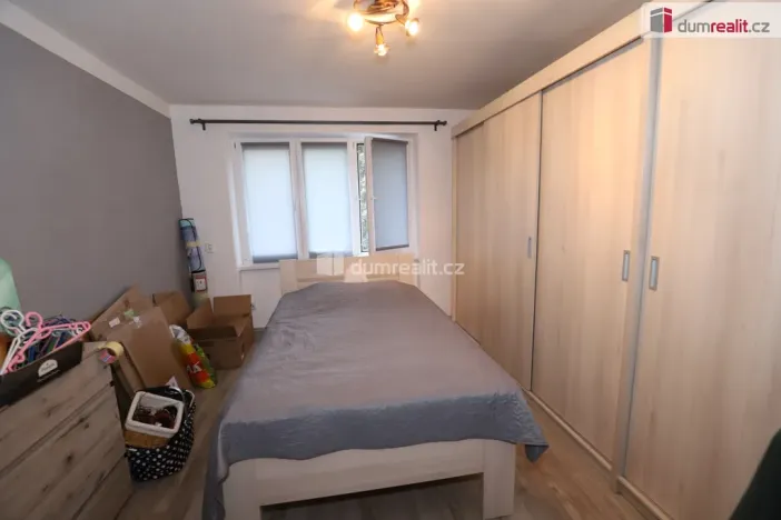 Prodej bytu 2+1, Cheb, Valdštejnova, 68 m2