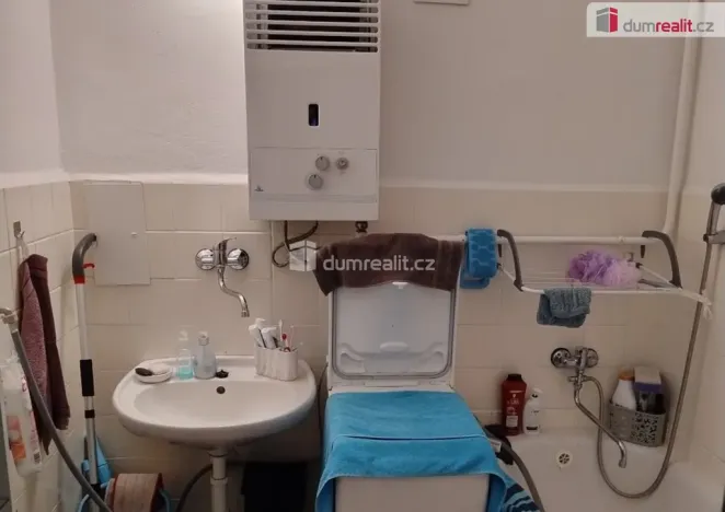 Prodej bytu 2+1, Cheb, Valdštejnova, 68 m2