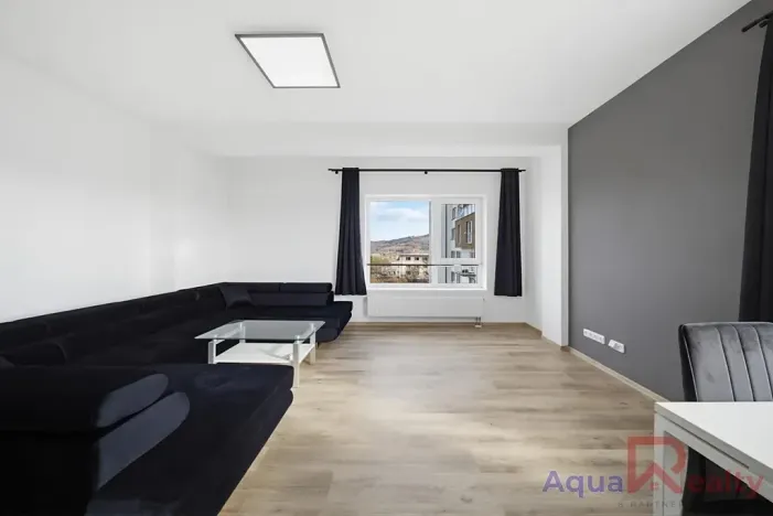 Pronájem bytu 3+kk, Karlovy Vary, Dubová, 83 m2