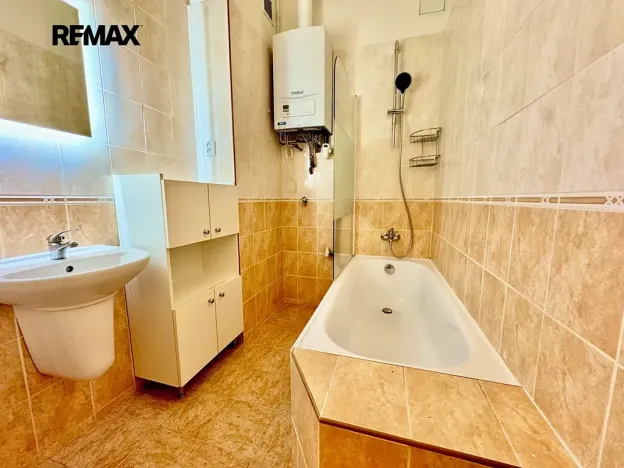 Pronájem bytu 3+1, Praha - Vinohrady, Slezská, 97 m2