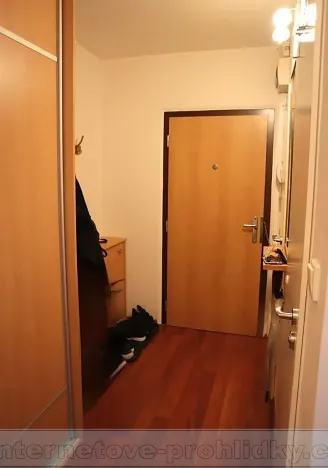 Pronájem bytu 2+1, Praha - Horní Počernice, Libošovická, 59 m2