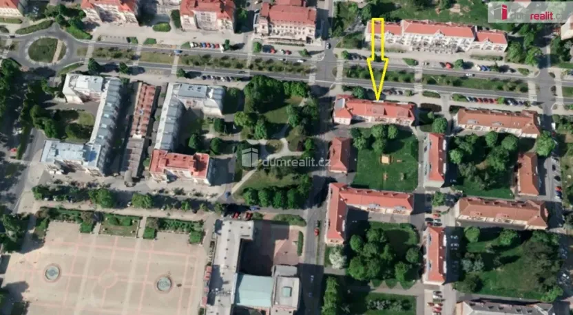 Prodej bytu 2+1, Ostrov, Hlavní třída, 75 m2