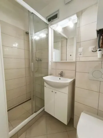 Prodej bytu 2+kk, Praha - Žižkov, Žerotínova, 35 m2