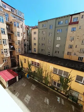 Prodej bytu 2+kk, Praha - Žižkov, Žerotínova, 35 m2