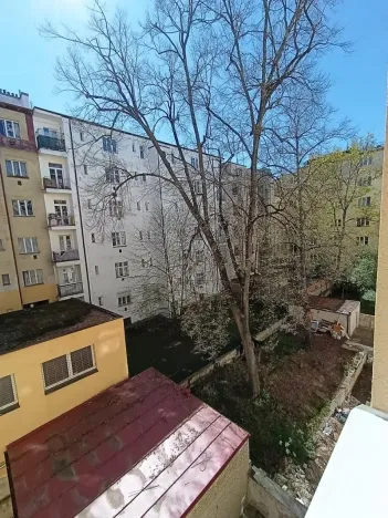 Prodej bytu 2+kk, Praha - Žižkov, Žerotínova, 35 m2