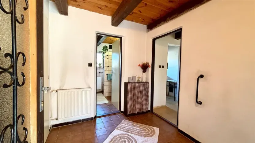 Prodej rodinného domu, Pomezí nad Ohří - Hraničná, 95 m2