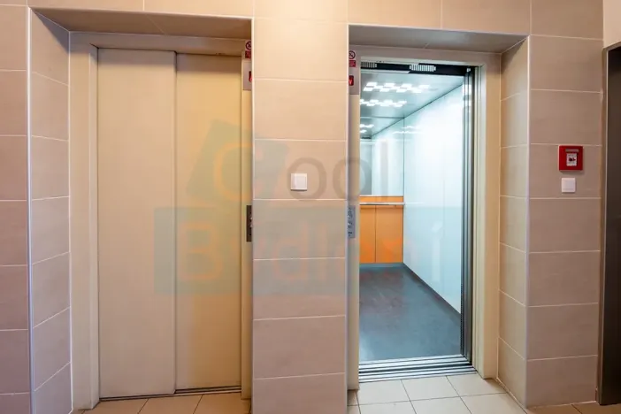 Prodej bytu 1+kk, Praha - Troja, Hnězdenská, 41 m2