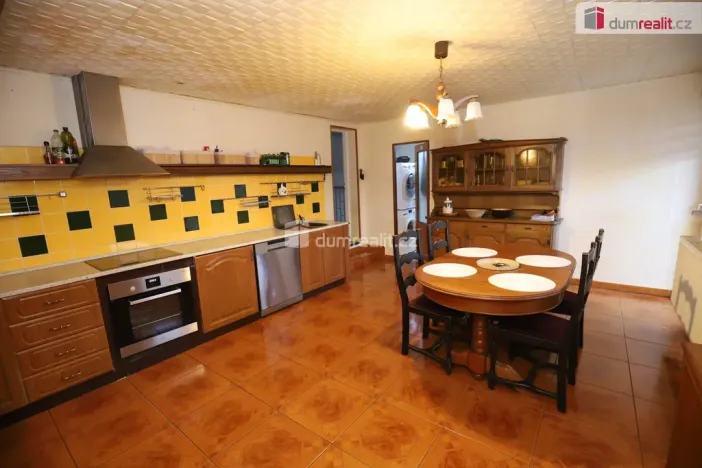 Prodej rodinného domu, Habartov, Vítězná, 330 m2