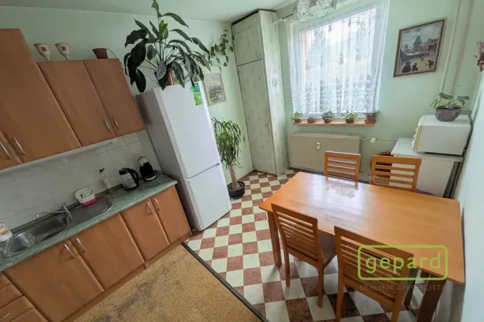 Prodej bytu 3+1, Liberec, Dobiášova, 82 m2