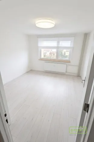 Prodej bytu 3+1, Liberec, Dobiášova, 73 m2
