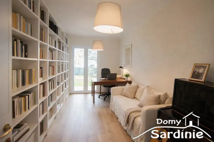 Prodej domu, Trinitá D'Agultu, Sardinie, Itálie, 200 m2