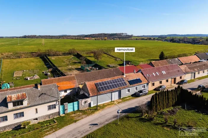 Prodej rodinného domu, Štěkeň, 69 m2