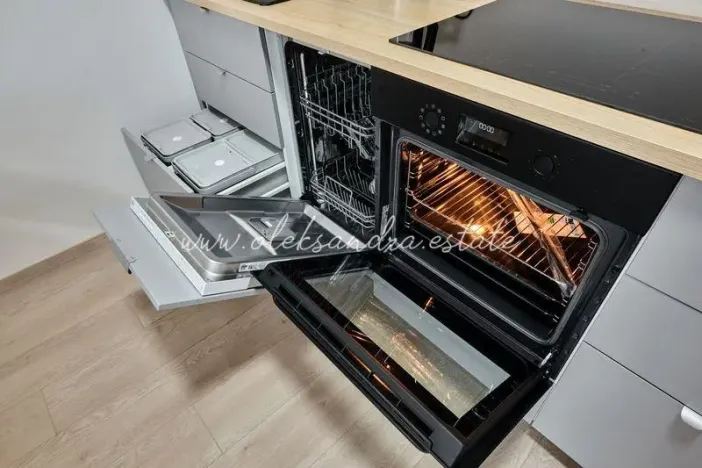 Pronájem bytu 1+kk, Praha - Vysočany, Kabešova, 32 m2