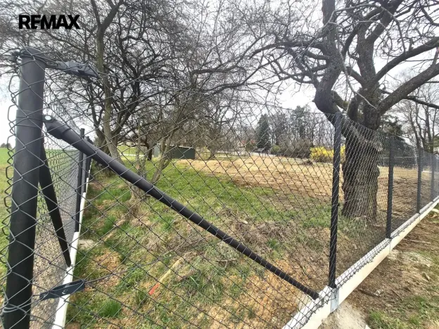 Prodej zahrady, Kunice, 1258 m2