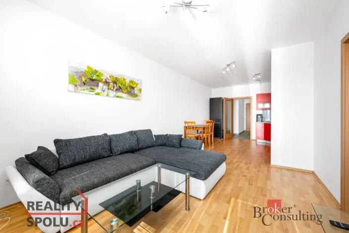 Pronájem bytu 2+kk, Liberec - Liberec VI-Rochlice, Nádvorní, 56 m2